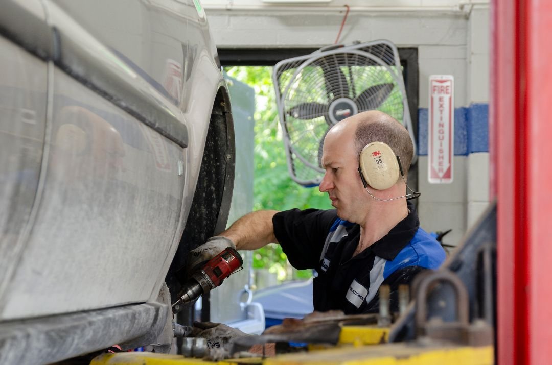 No Surprises: Why Clear Estimates and Transparent Pricing Matter for Your Car Repairs